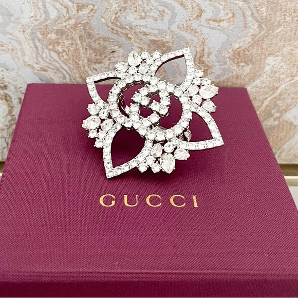 RUNWAY New! Gucci Strass Crystal Interlocking GG Flower Multi-Finger Ring - Picture 9 of 11